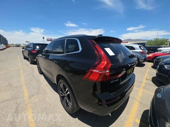 2020 Volvo XC60 Plug-In Hybrid T8 Momentum - miniatura 6