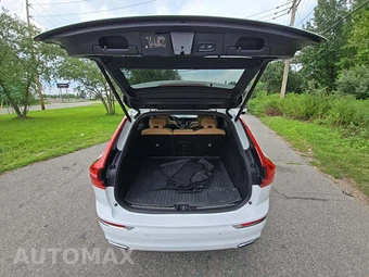 2020 Volvo XC60 T5 Inscription - miniatura 14