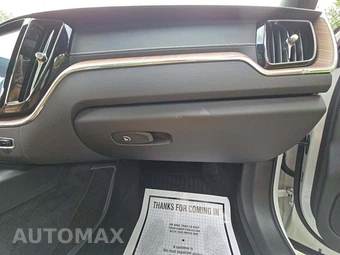 2020 Volvo XC60 T5 Inscription - miniatura 19