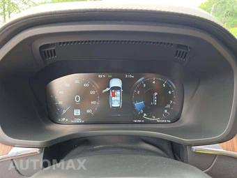 2020 Volvo XC60 T5 Inscription - miniatura 9