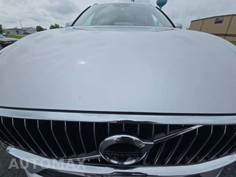 2020 Volvo XC60 T5 Inscription - miniatura 22