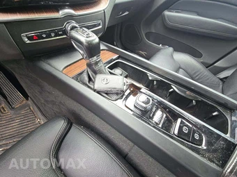 2020 Volvo XC60 T5 Inscription - miniatura 8