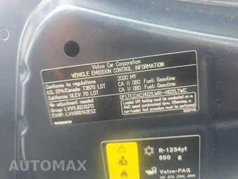 2020 Volvo XC60 T5 Momentum – miniatura 21