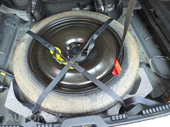 2020 Volvo XC60 T5 Momentum – miniatura 7