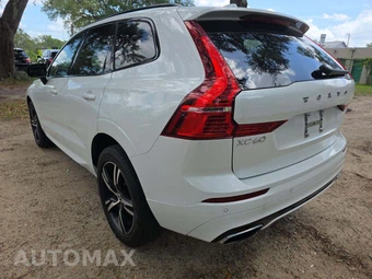 2020 Volvo XC60 T5 R-Design – miniatura 2