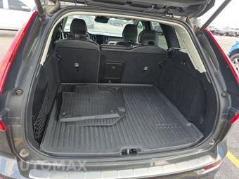 2020 Volvo XC60 T6 Inscription - miniatura 16