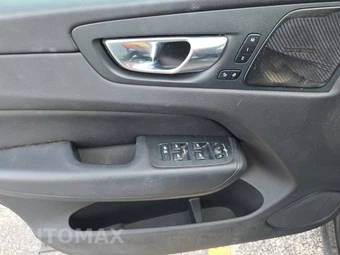 2020 Volvo XC60 T6 Inscription - miniatura 9