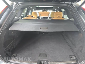 2020 Volvo XC60 T6 Inscription - miniatura 16