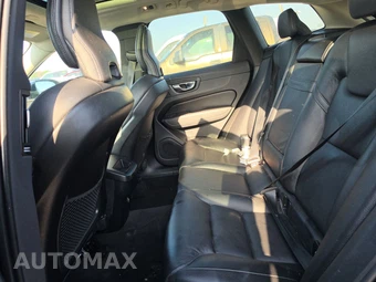 2020 Volvo XC60 T6 Momentum - miniatura 13