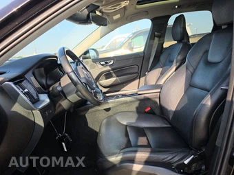 2020 Volvo XC60 T6 Momentum - miniatura 7