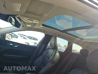 2020 Volvo XC60 T6 Momentum - miniatura 20