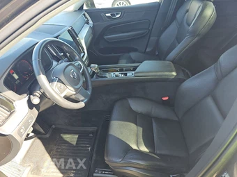 2020 Volvo XC60 T6 Momentum - miniatura 7