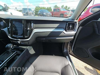2020 Volvo XC60 T6 Momentum - miniatura 19