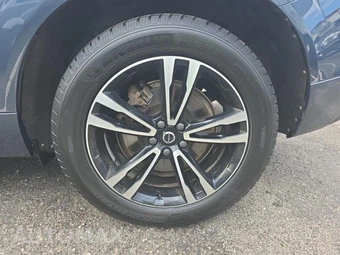2020 Volvo XC60 T6 Momentum - miniatura 11