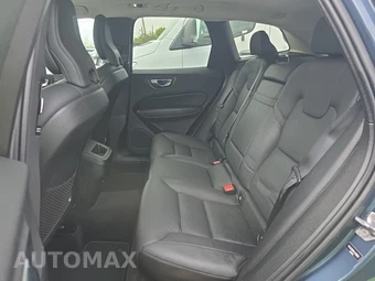 2020 Volvo XC60 T6 Momentum - miniatura 16