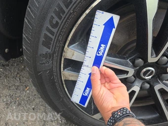 2020 Volvo XC60 T6 Momentum - miniatura 23