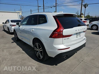2020 Volvo XC60 T6 Momentum - miniatura 6