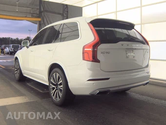 2020 Volvo XC90 T5 Momentum 7-Passenger - miniatura 6