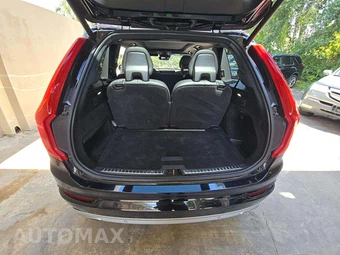2020 Volvo XC90 T5 Momentum 7-Passenger - miniatura 15