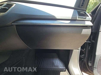 2020 Volvo XC90 T5 Momentum 7-Passenger - miniatura 20
