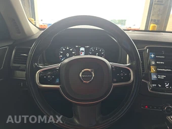 2020 Volvo XC90 T5 Momentum 7-Passenger - miniatura 10