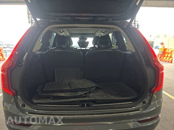 2020 Volvo XC90 T5 Momentum 7-Passenger - miniatura 17