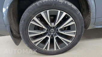 2020 Volvo XC90 T5 Momentum 7-Passenger - miniatura 35