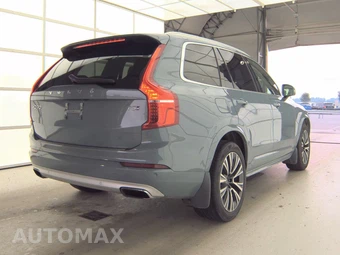 2020 Volvo XC90 T5 Momentum 7-Passenger - miniatura 4