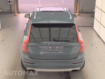 2020 Volvo XC90 T5 Momentum 7-Passenger - miniatura 5