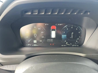 2020 Volvo XC90 T5 Momentum 7-Passenger - miniatura 12
