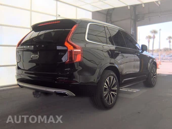 2020 Volvo XC90 T5 Momentum 7-Passenger - miniatura 4