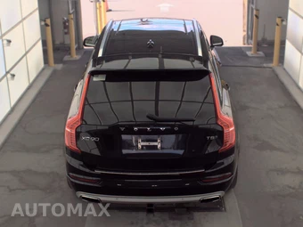 2020 Volvo XC90 T5 Momentum 7-Passenger - miniatura 5