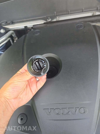 2020 Volvo XC90 T5 Momentum 7-Passenger - miniatura 30