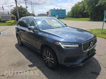 2020 Volvo XC90 T5 Momentum 7-Passenger - miniatura 4