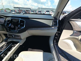 2020 Volvo XC90 T6 Inscription 6-Passenger - miniatura 20