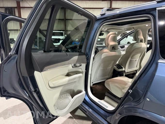 2020 Volvo XC90 T6 Inscription 6-Passenger - miniatura 16