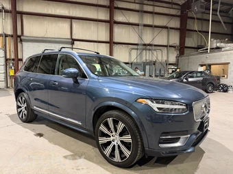 2020 Volvo XC90 T6 Inscription 6-Passenger - miniatura 2