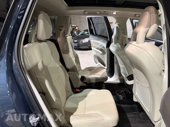 2020 Volvo XC90 T6 Inscription 6-Passenger - miniatura 22