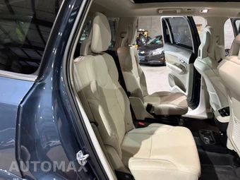 2020 Volvo XC90 T6 Inscription 6-Passenger - miniatura 23