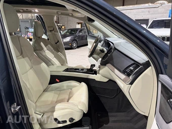 2020 Volvo XC90 T6 Inscription 6-Passenger - miniatura 26