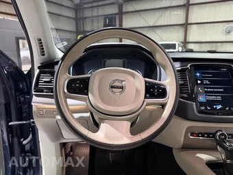 2020 Volvo XC90 T6 Inscription 6-Passenger - miniatura 31
