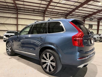 2020 Volvo XC90 T6 Inscription 6-Passenger - miniatura 7