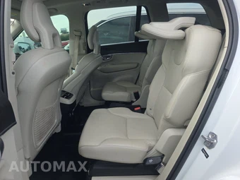 2020 Volvo XC90 T6 Momentum 6-Passenger - miniatura 13