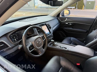 2020 Volvo XC90 T6 Momentum 6-Passenger - miniatura 14