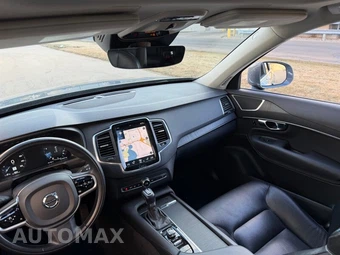 2020 Volvo XC90 T6 Momentum 6-Passenger - miniatura 17