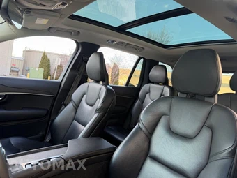 2020 Volvo XC90 T6 Momentum 6-Passenger - miniatura 22