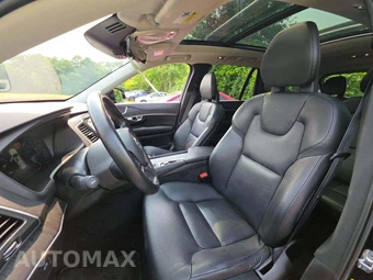 2020 Volvo XC90 T6 Momentum 6-Passenger - miniatura 6