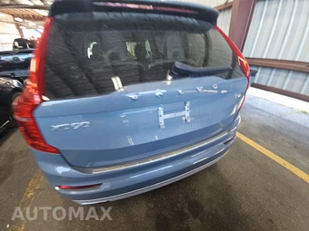 2020 Volvo XC90 T6 Momentum 6-Passenger - miniatura 5