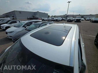 2020 Volvo XC90 T6 Momentum 6-Passenger - miniatura 12
