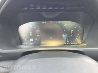 2020 Volvo XC90 T6 Momentum 6-Passenger - miniatura 9